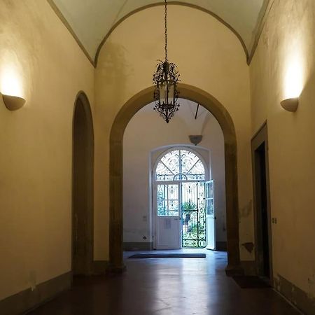 Loft Moderno Ubicato Nel Centro Storico Di Lucca Apartment ภายนอก รูปภาพ